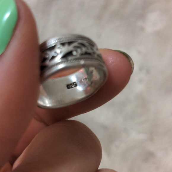 Handmade Israeli silver ring - Picture 3 of 3